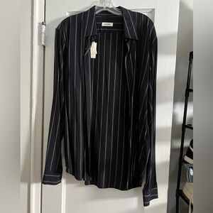 NWT SANDRO BLACK AND WHITE PINSTRIPED FLOW BUTTON UP SHIRT